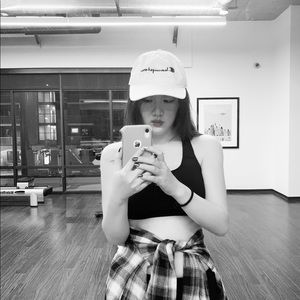 Meet your Posher, Shanshan